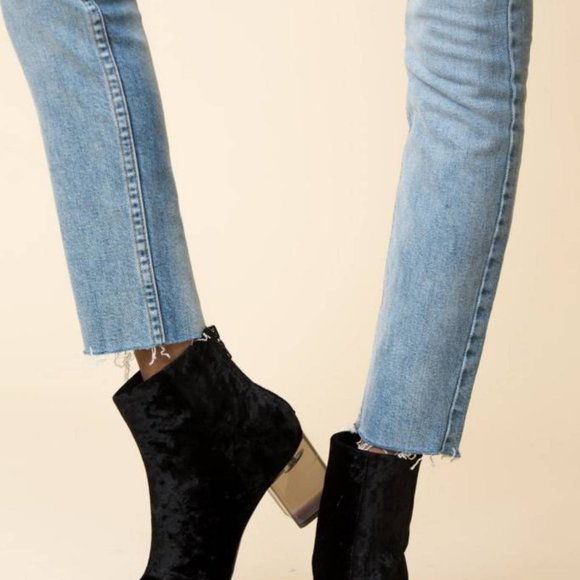 NWT rag and bone Drea Bootie velvet lucite - Picture 8 of 9